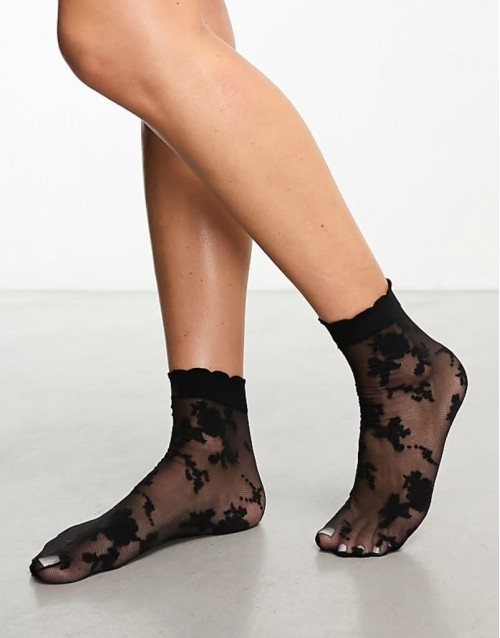 black lace sock