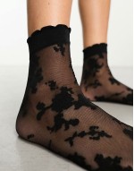 black lace sock