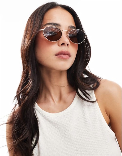 metal frame oval sunglasses in gold
