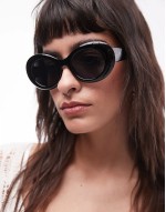 Peony oversized round sunglasses in black