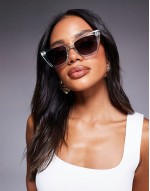 Quay call the shots cat eye sunglasses pale blue