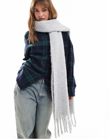 fluffy tassel scarf in light grey marl